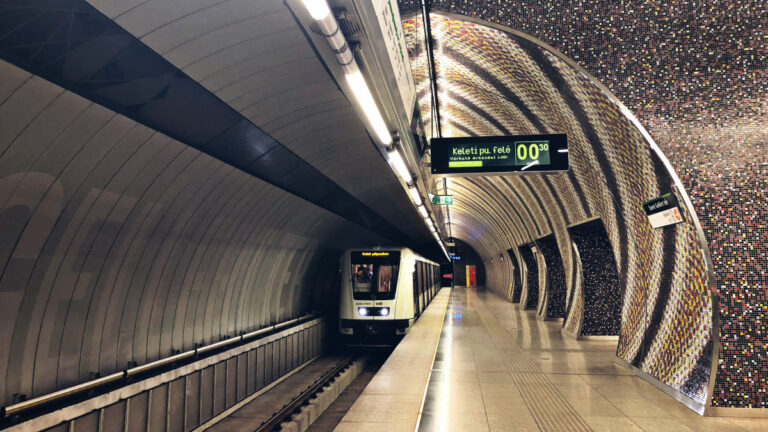 BKK: változik a 4-es metró közlekedése Budapesten
