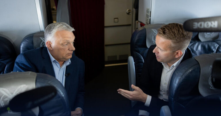 Orbán Viktor a levegőben adott interjút a Megafonnak