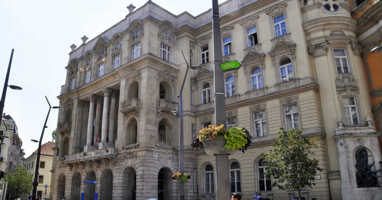 Tizennyolc milliárd forintot kap béremelésre a HUN-REN, négy kutatóközpont az ELTE-hez kerül