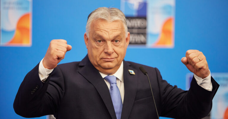 Győzelmet hirdetett Orbán Viktor, de kemény menetre számít Brüsszelben