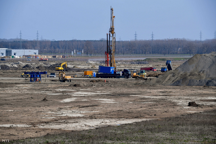 A leendő CATL akkumulátorgyár területe a Déli Ipari Parkban Debrecen közelében 2023. február 23-án