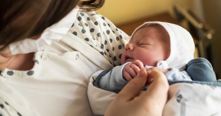 Jön az adómentes gyed, a betelepülési adó és a születendő gyermek haza nem adhatósága