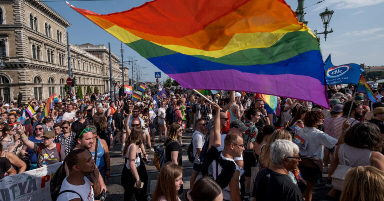 Betiltották, de megtartják a Pride-ot – csatatér lesz Budapest szombaton?