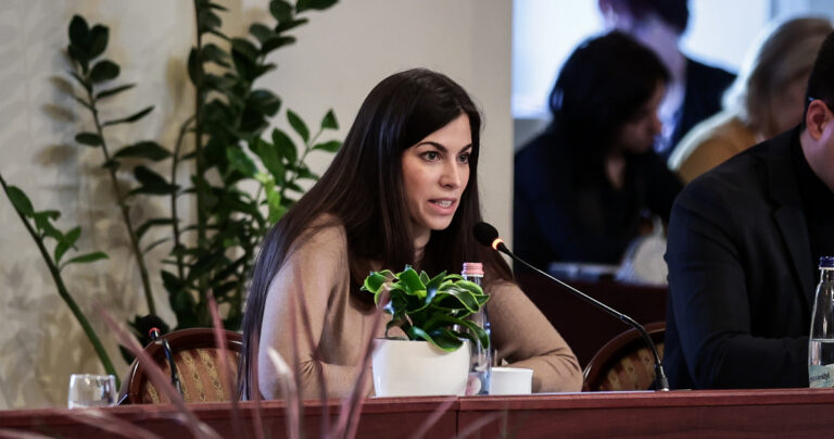 Szentkirályi Alexandra: Üzent a főpridemester minden dugóban veszteglő budapestinek
