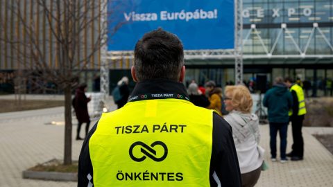 Kocsis Máté szerint lebukott a Tisza, a NAIH-hoz fordul