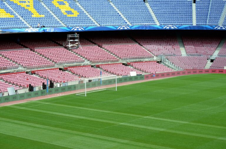 Hoppon marad a Barca? Újabb sztárcsapat csábítja Nico Williamst