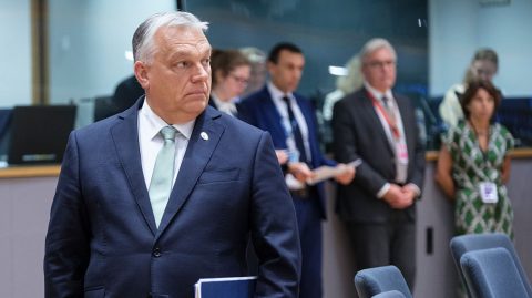 Visszaszólt az észt miniszterelnöknek Szijjártó, amiért az színjátéknak nevezte a Voks2025-öt