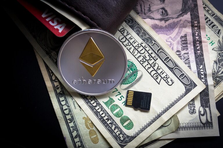 Ethereum vs Solana: Melyik blokklánc nyer 2025-ben?