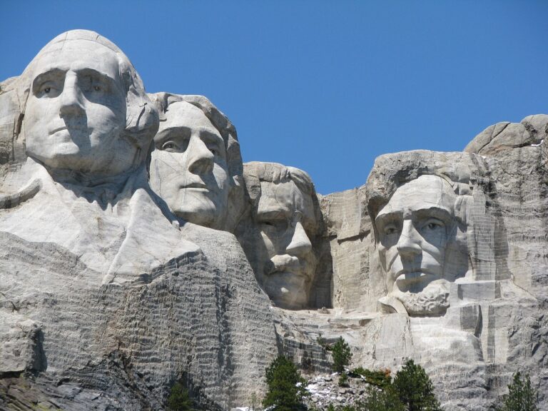 Trump arcképét vésetnék a Mount Rushmore-ra Tennessee-ben